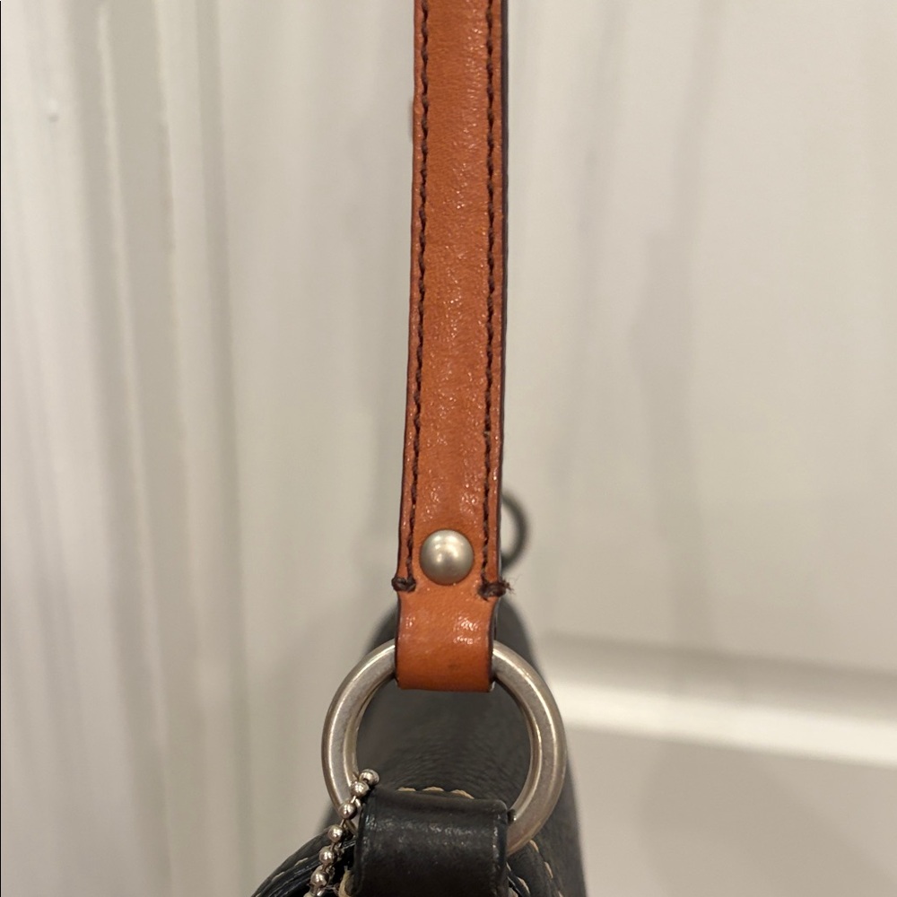 Y2K Coach Chelsea Turnlock Crossbody Bag Black Pebbled Leather - Picture 6 of 10